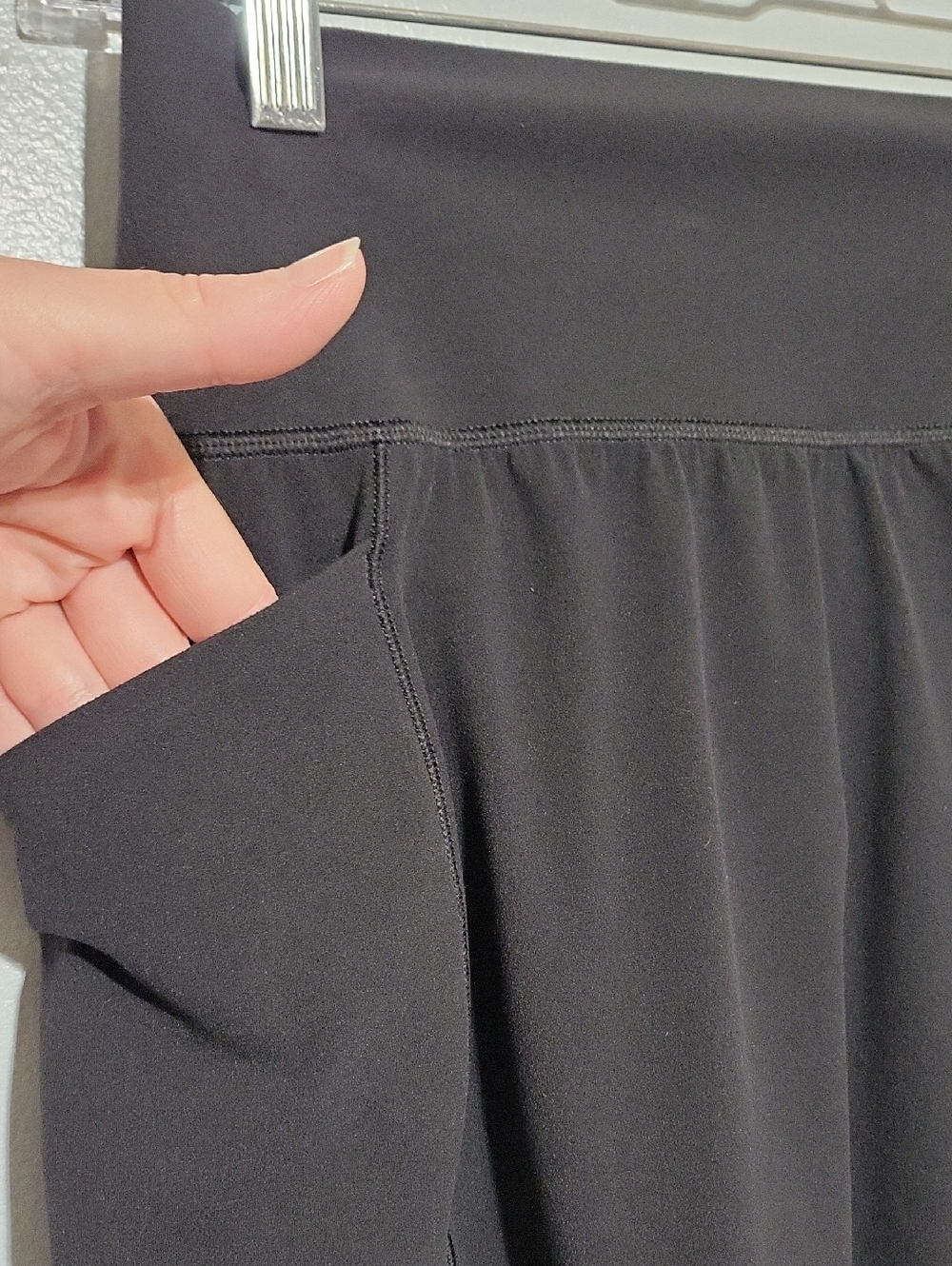 Athleta Womens Salutation Stash High Rise Black Skort Tennis Golf Atheisure S XS - Picture 2 of 9